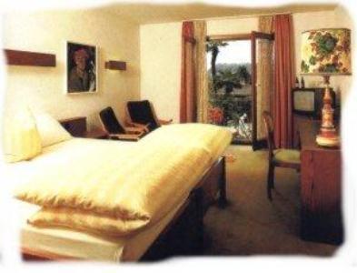 La Comanella Hotel Comano Phòng bức ảnh